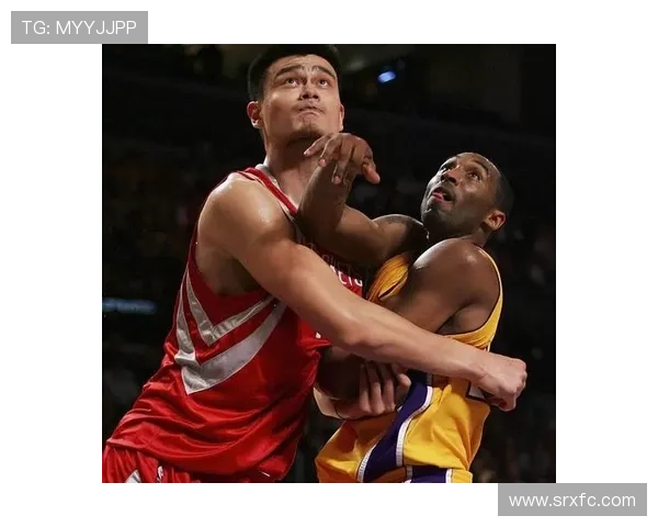 我与姚明的篮球传奇之路：从青涩少年到世界巨星的成长故事